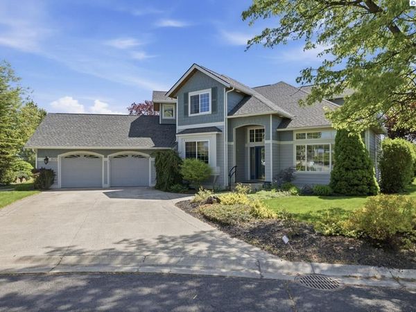 1525 NW Nicole Ct, Pullman, WA 99163
