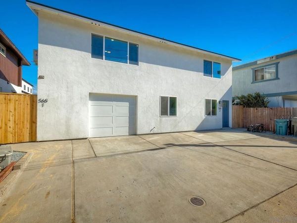 560 11th St, Imperial Beach, CA 91932