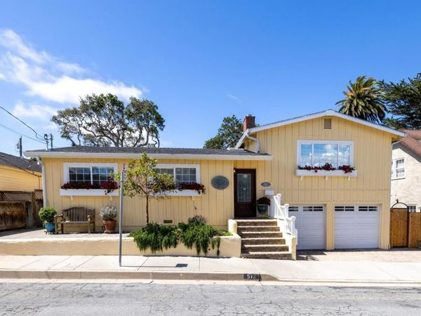 512 12th Street, Pacific Grove, CA 93950