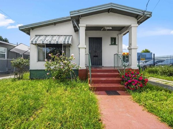 10737 Pearmain St, Oakland, CA 94603