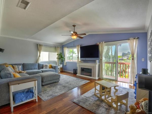 1225 Portola Ave., Spring Valley, CA 91977