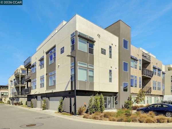 210 Waters Park Cir, Unit 304, San Mateo, CA 94403