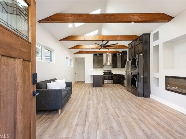 211 Florence Place, Unit A, Fullerton, CA 92833