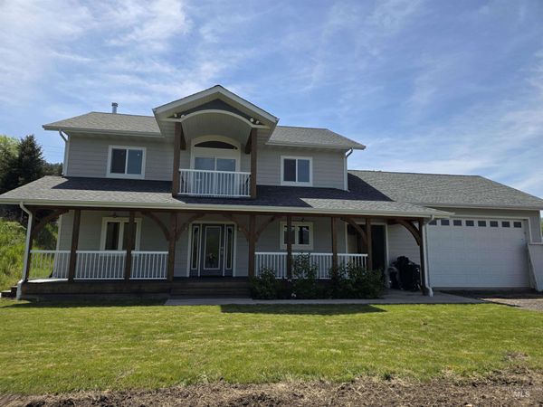 107 Pine Rd, Kamiah, ID 83536