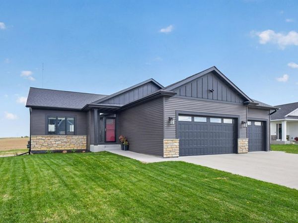 1737 Brandt Drive NE, Byron, MN 55920