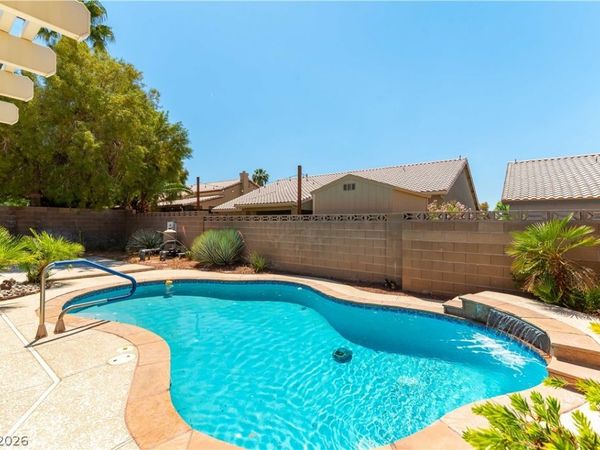 8251 Coyado Street , Las Vegas, NV 89123