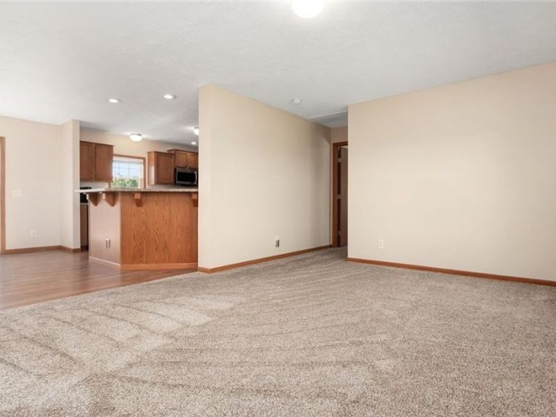 4780 Huggins Road, Zanesville, OH 43701 Photo 9