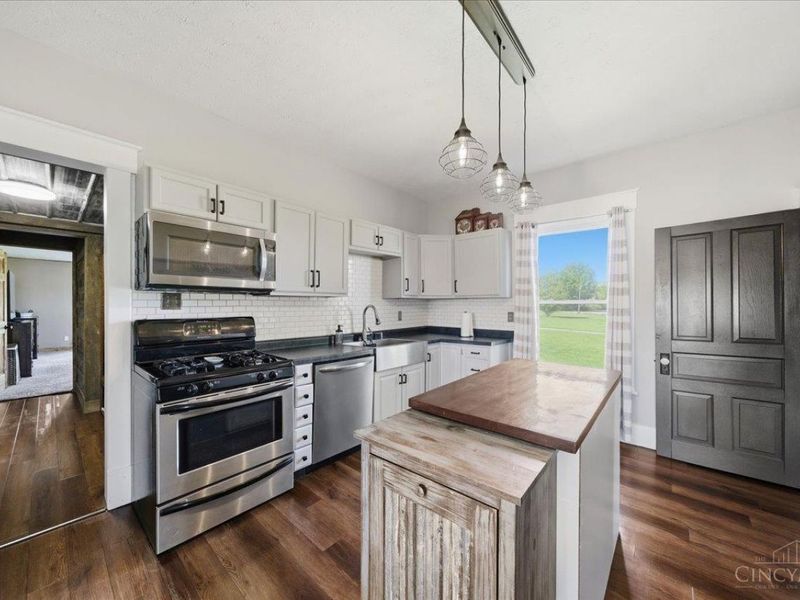 3476 Hoover Road, Bethel, OH 45106 Photo 7