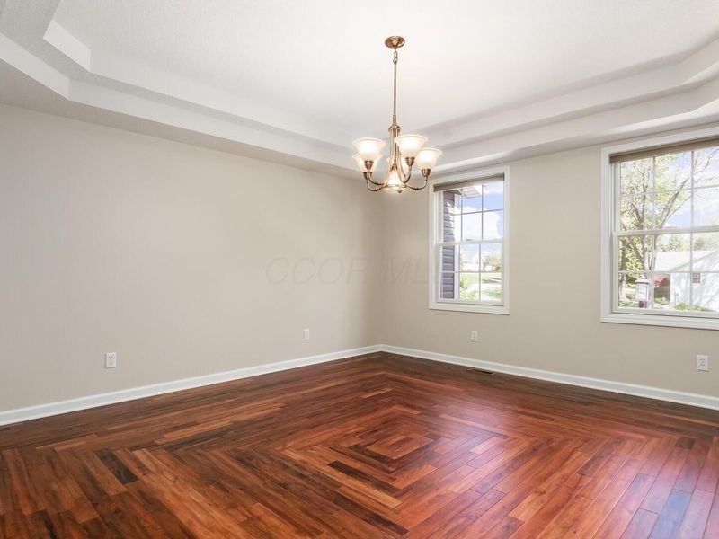 5180 Pine Valley Drive , Zanesville, OH 43701 Photo 13