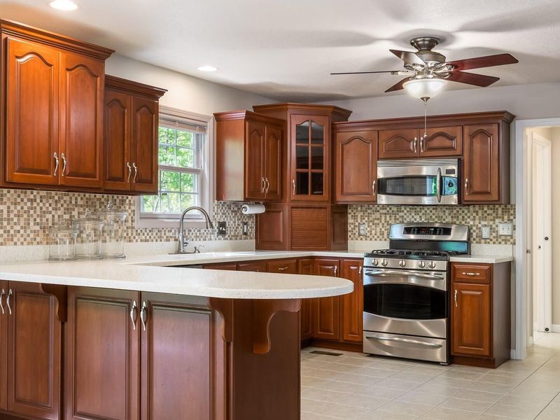 5180 Pine Valley Drive , Zanesville, OH 43701 Photo 14