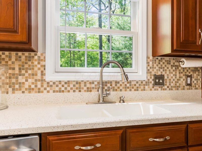5180 Pine Valley Drive , Zanesville, OH 43701 Photo 22