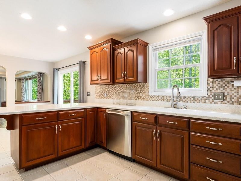 5180 Pine Valley Drive , Zanesville, OH 43701 Photo 23