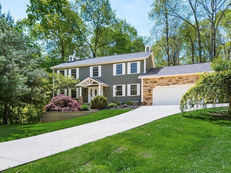 5180 Pine Valley Drive , Zanesville, OH 43701 Photo 5