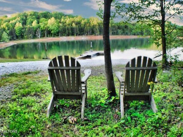 148 Beech Grove Loop, Sharps Chapel, TN 37866