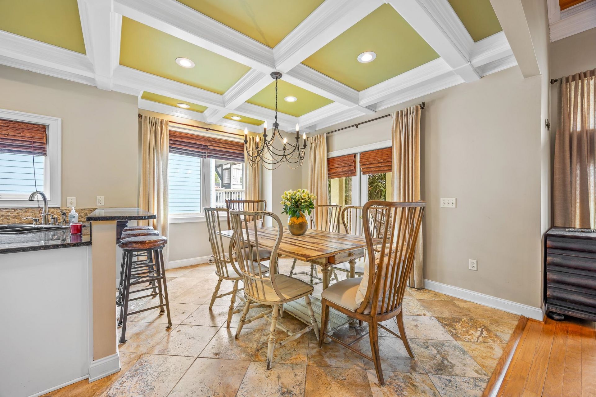 1011 Clubhouse Dr. Photo 19