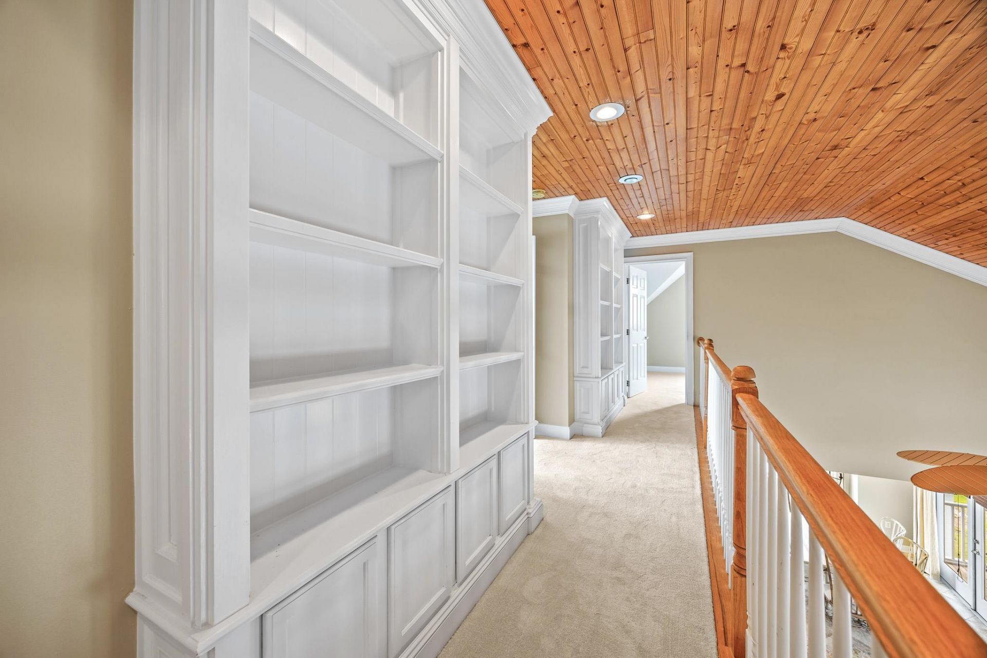 1011 Clubhouse Dr. Photo 22