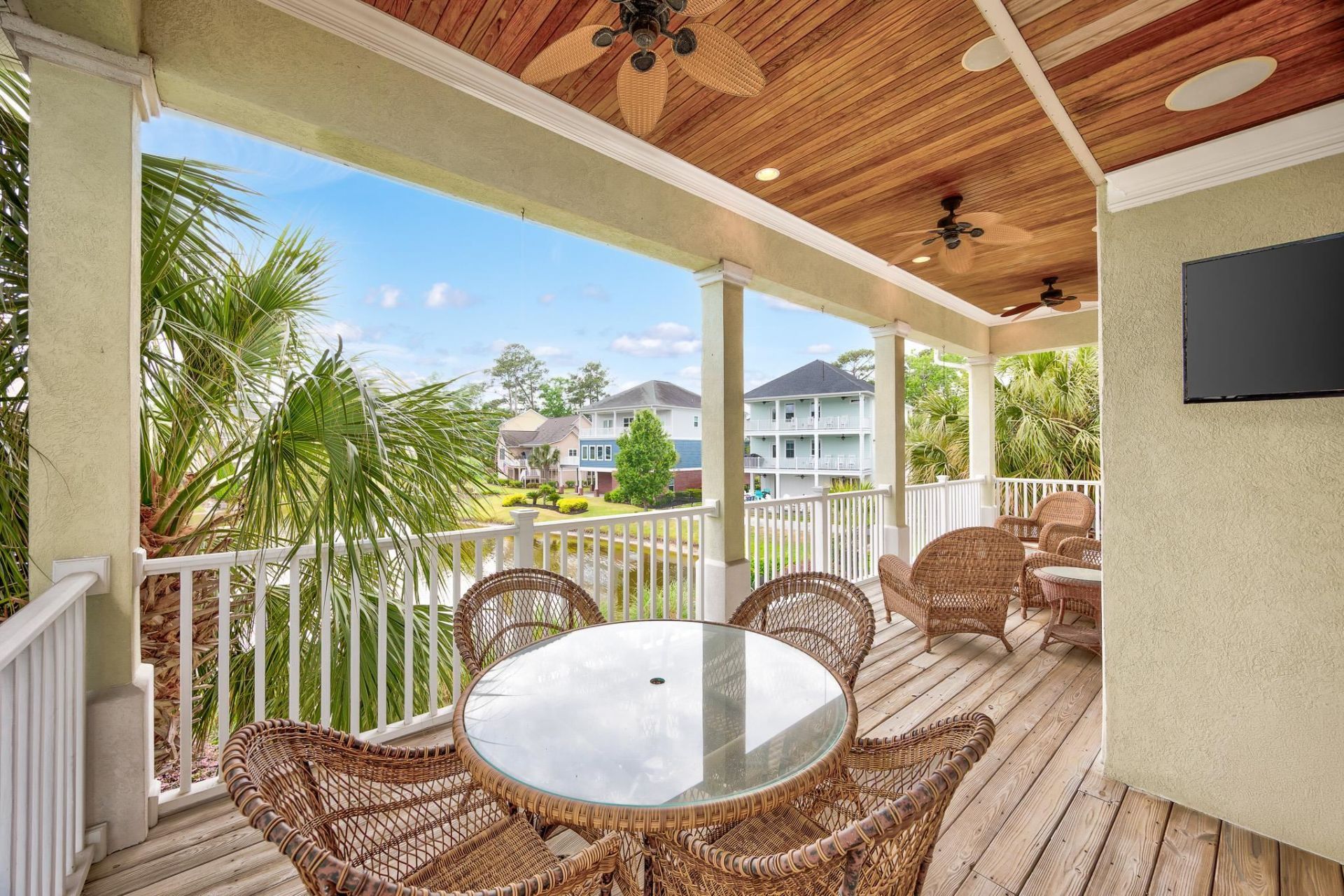 1011 Clubhouse Dr. Photo 44