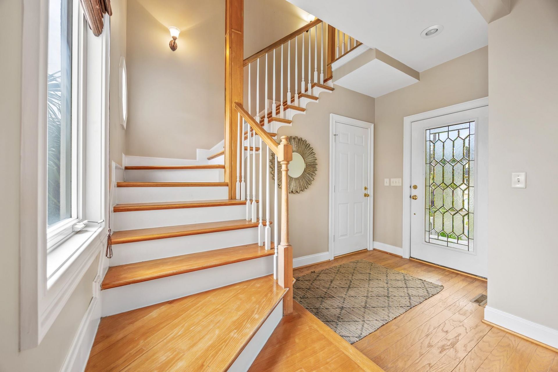 1011 Clubhouse Dr. Photo 6