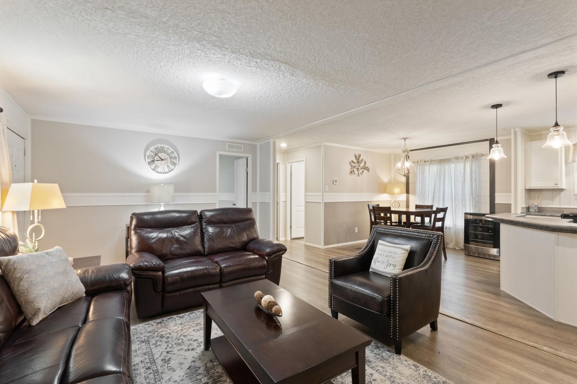 1209 Railroad Dr. Photo 15