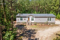 1209 Railroad Dr. photo 4