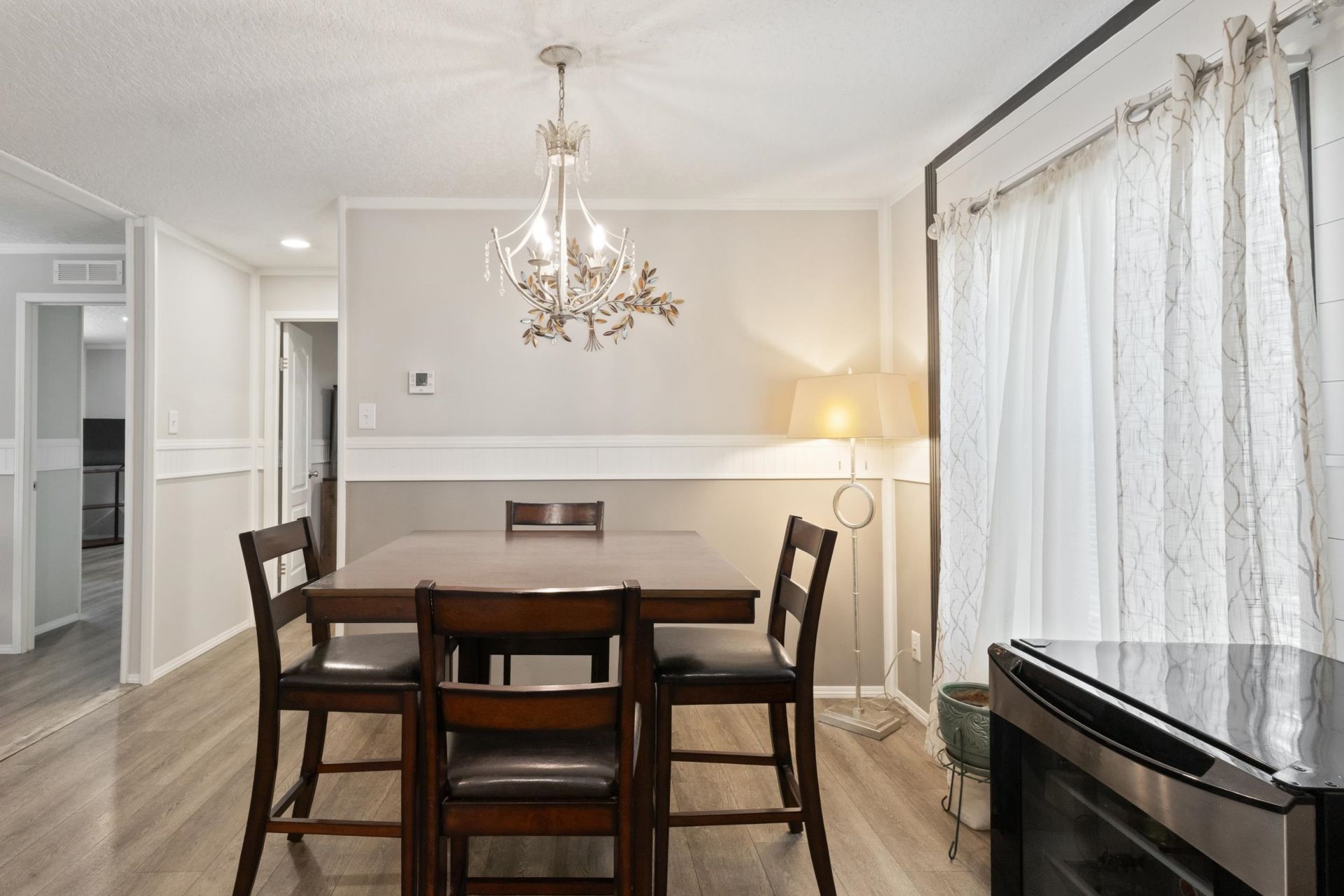 1209 Railroad Dr. Photo 25
