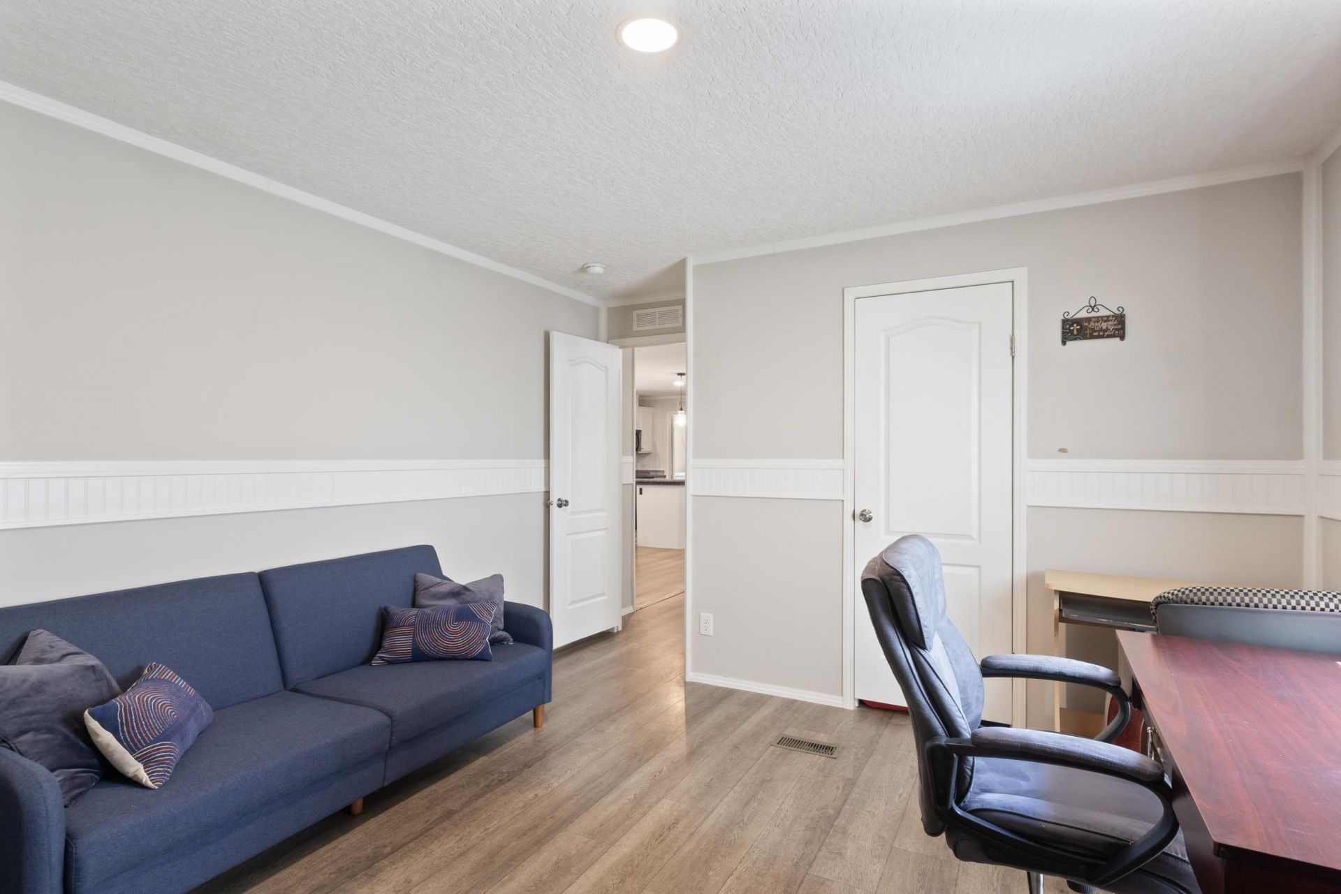 1209 Railroad Dr. Photo 27
