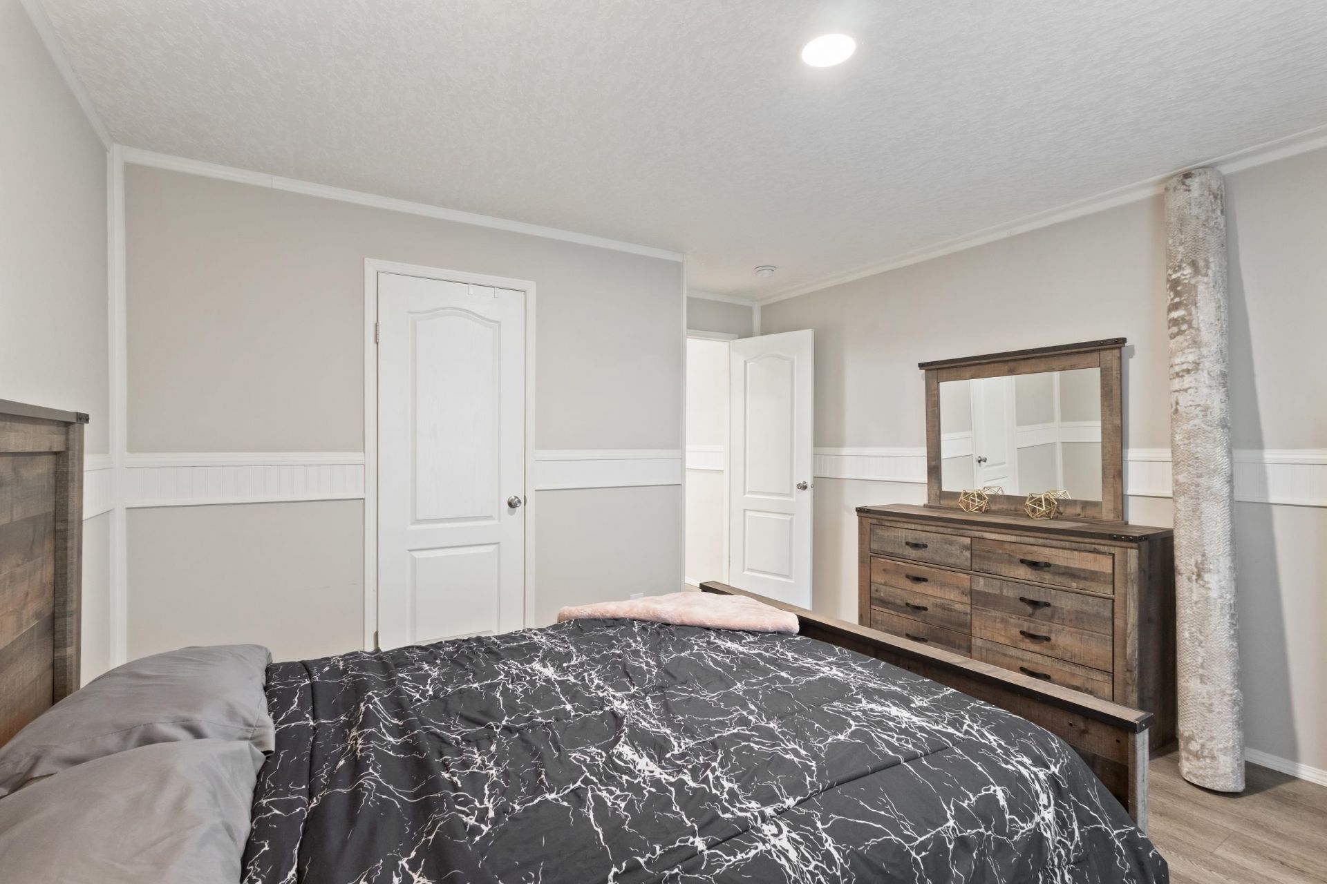1209 Railroad Dr. Photo 31