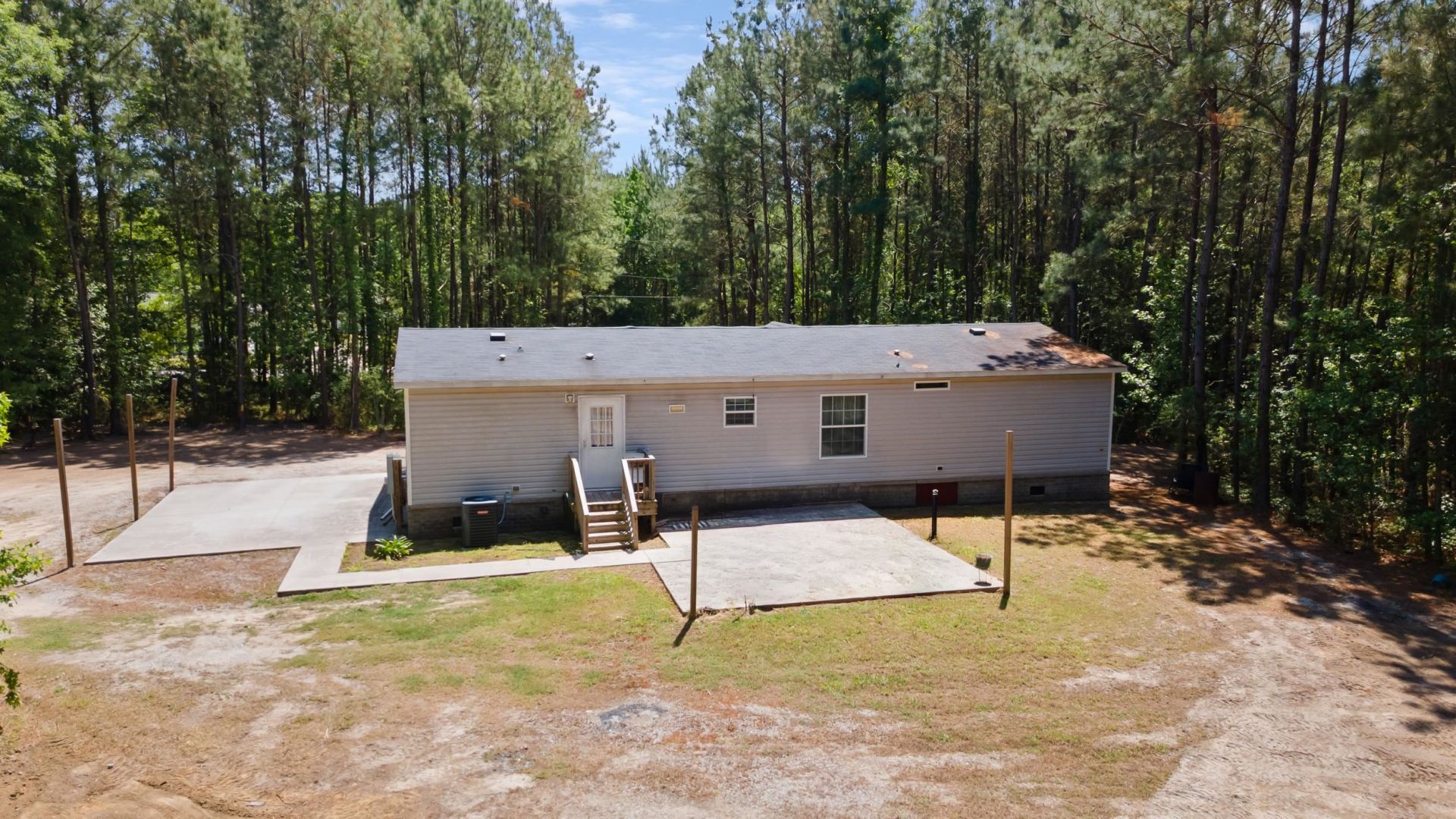 1209 Railroad Dr. Photo 39