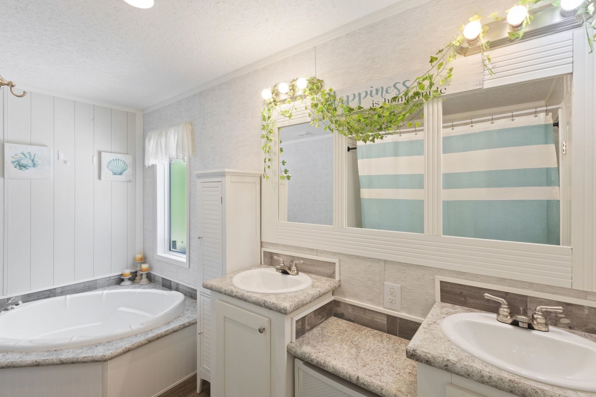 1209 Railroad Dr. Photo 45