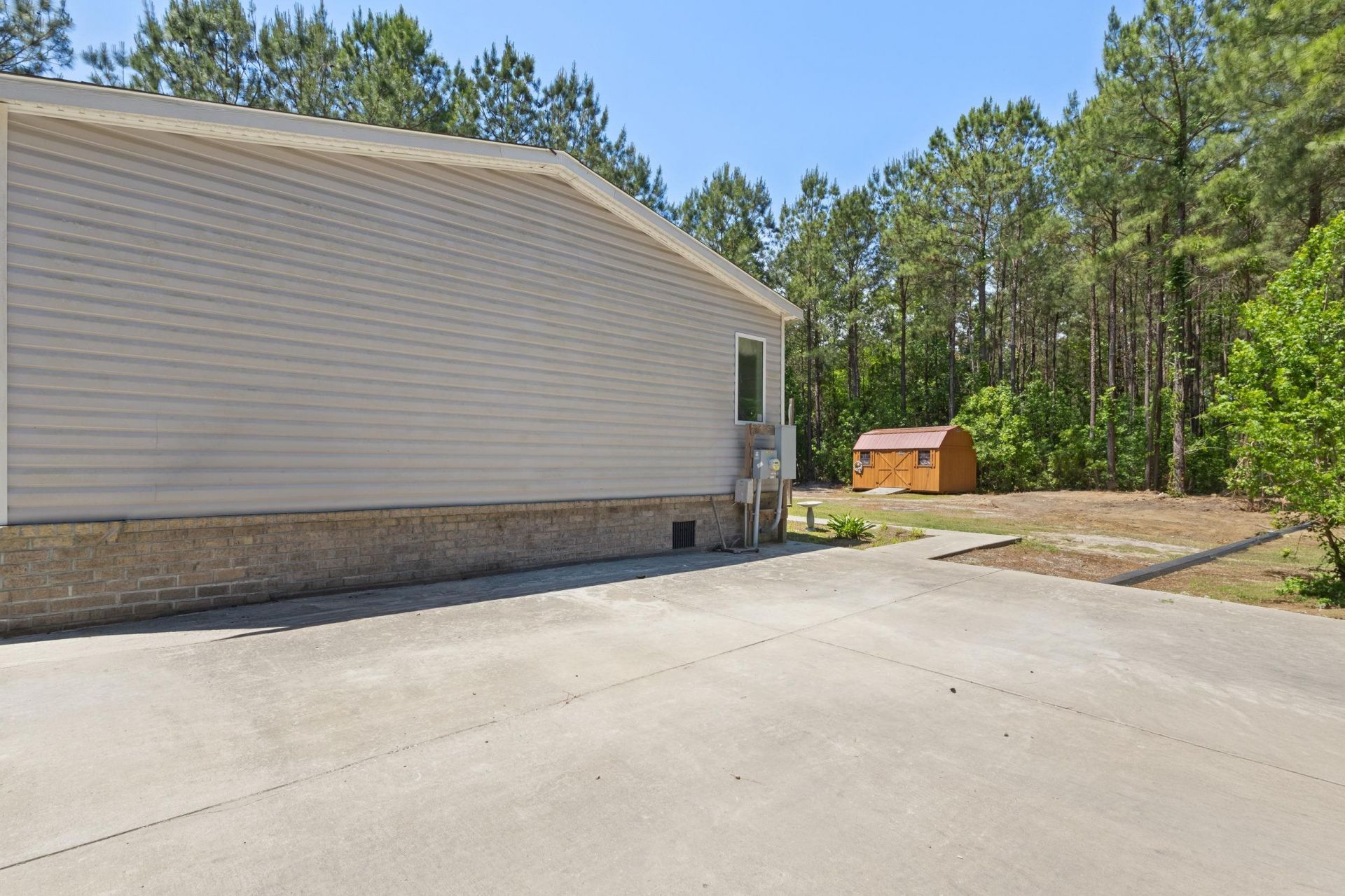 1209 Railroad Dr. Photo 49