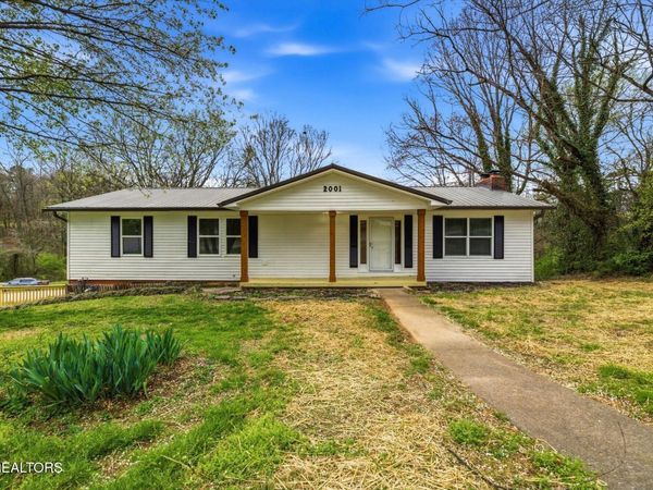 2001 Wayne Circle , Maryville, TN 37804
