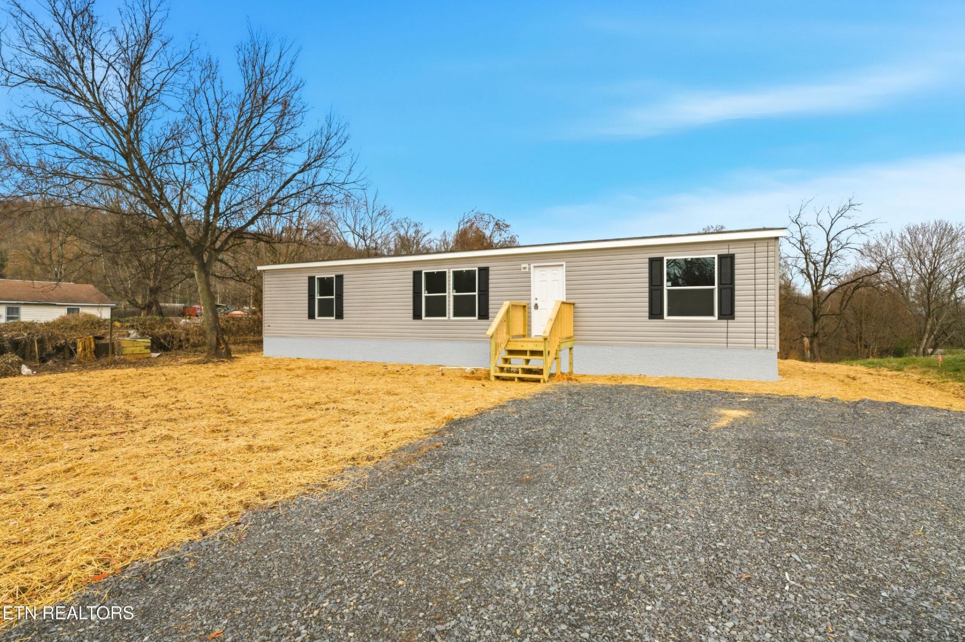 402 Tedder Street St , Rockwood, TN 37854 Main Photo