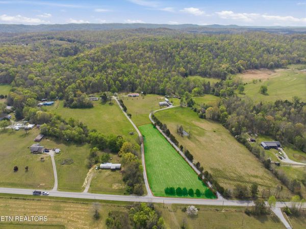 2777 River Rd , Ten Mile, TN 37880
