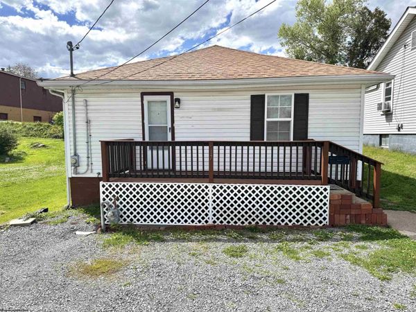 617 Virginia Avenue, Fairmont, WV 26554