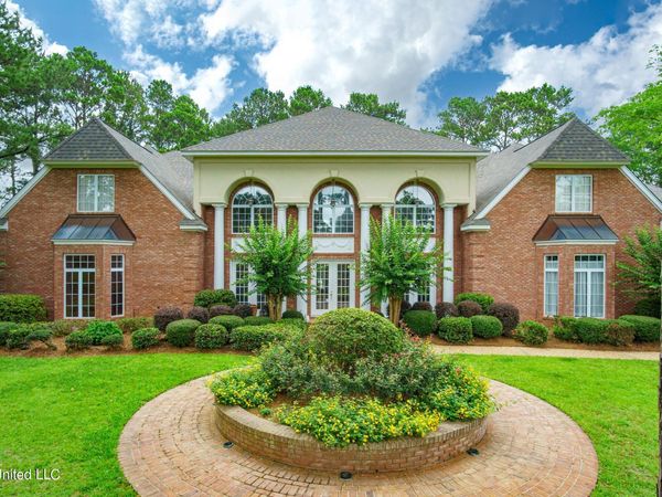 51 Spencer Cove, Hattiesburg, MS 39402