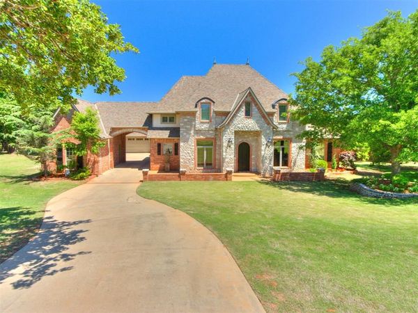811 Mulberry , Blanchard, OK 73010