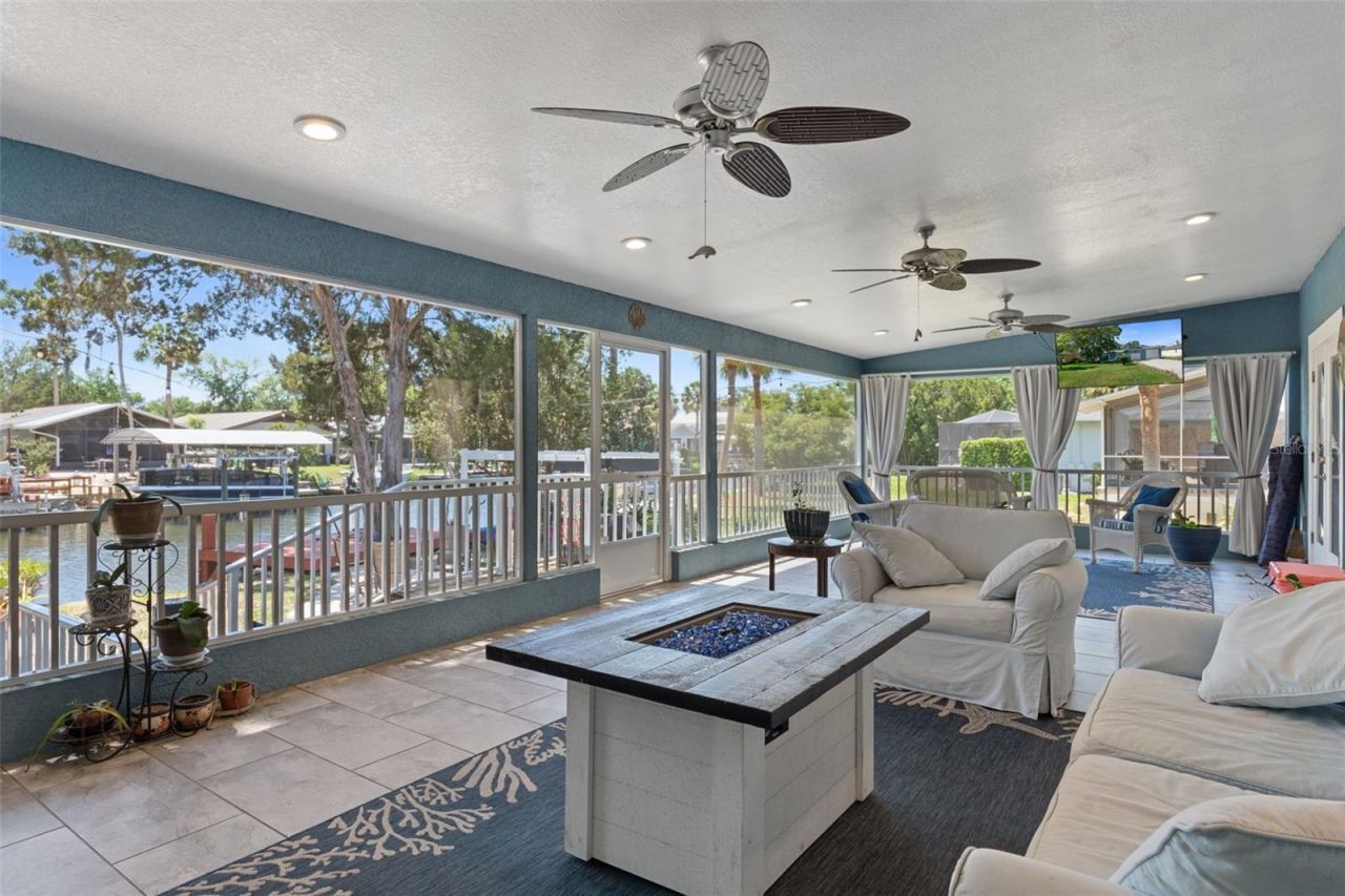 11430 W Waterway Drive , Homosassa, FL 34448 Photo