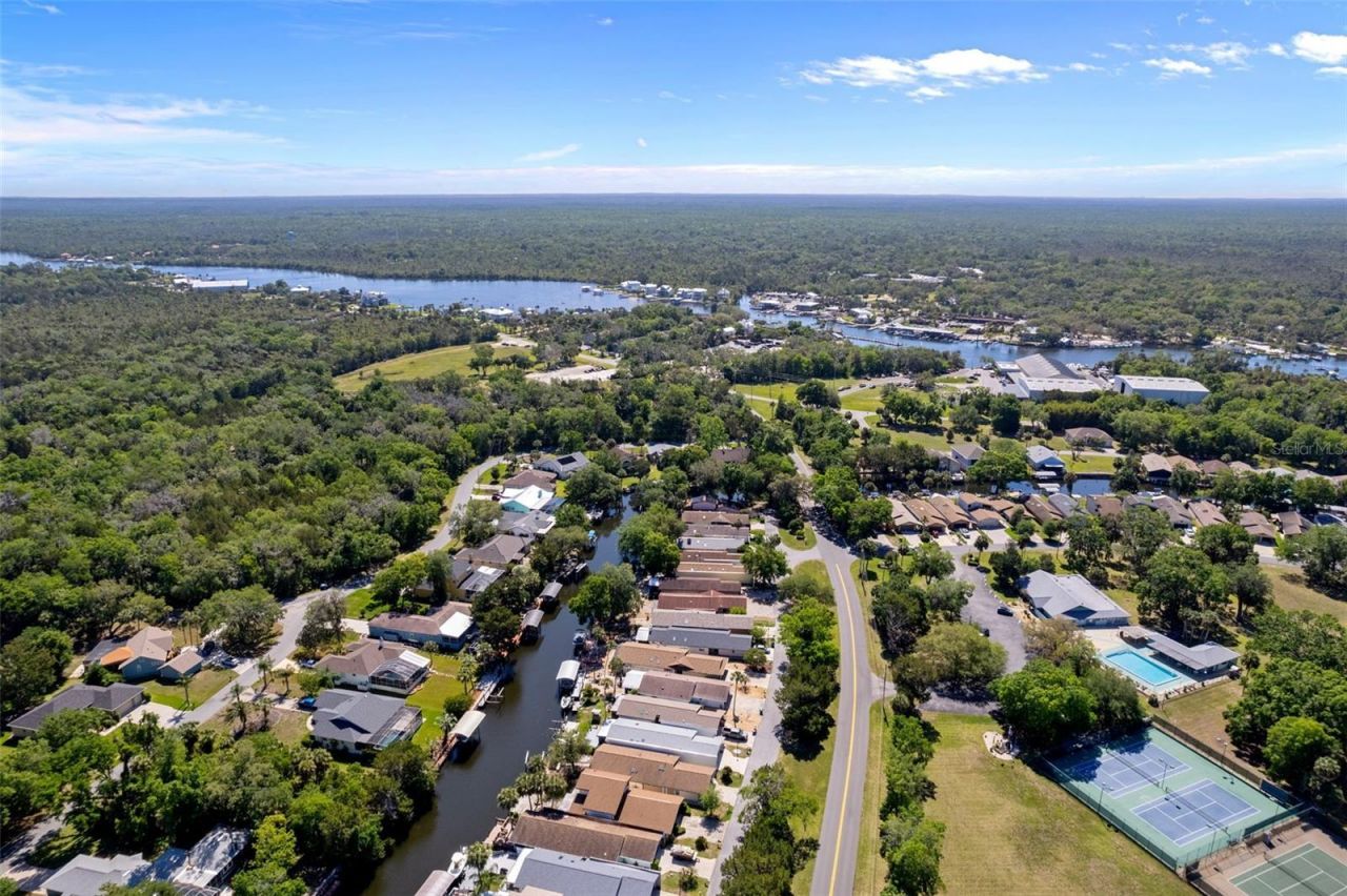 11430 W Waterway Drive , Homosassa, FL 34448 Photo