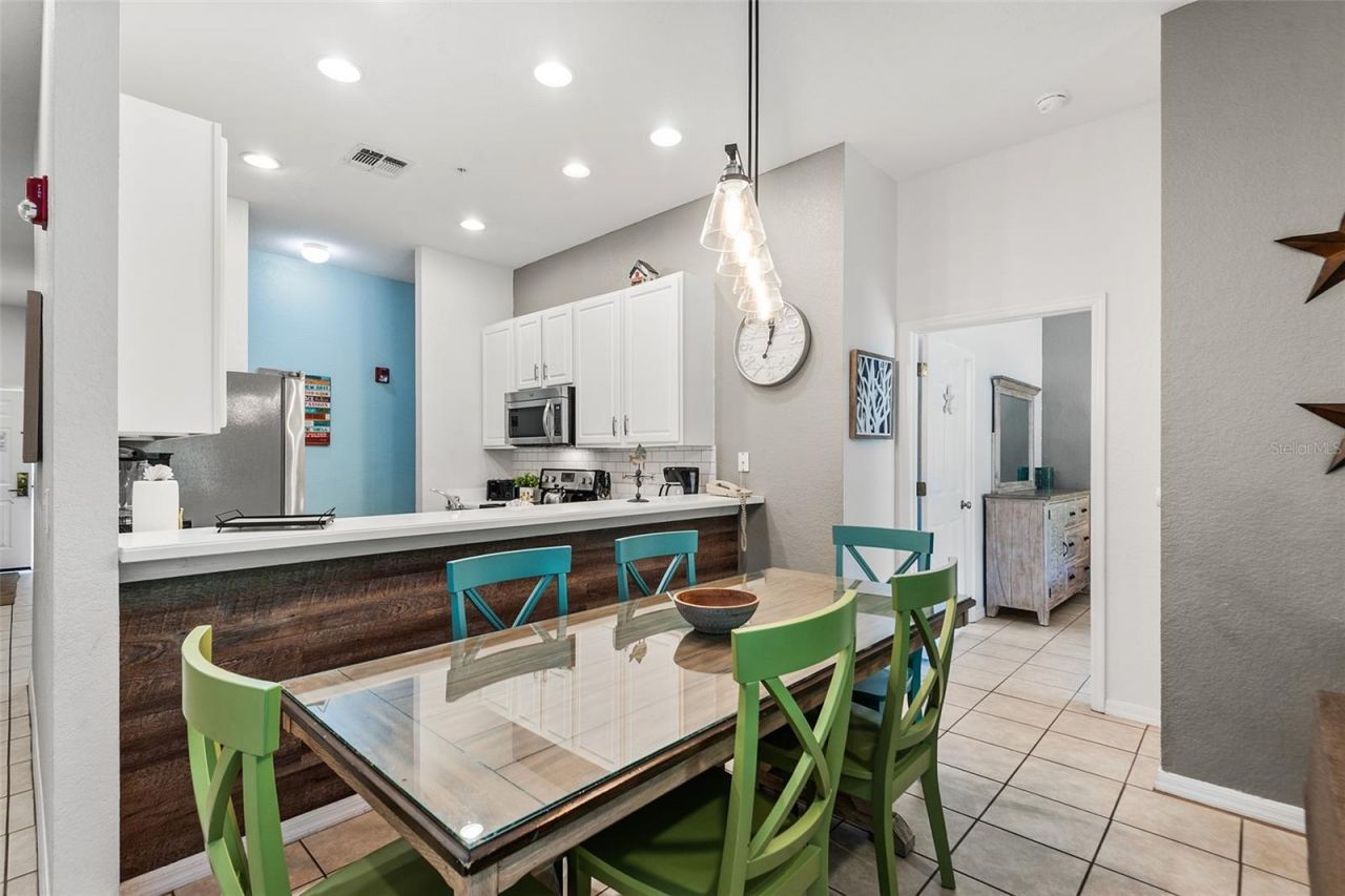 402 Lucaya Loop, Davenport, FL 33897 Photo