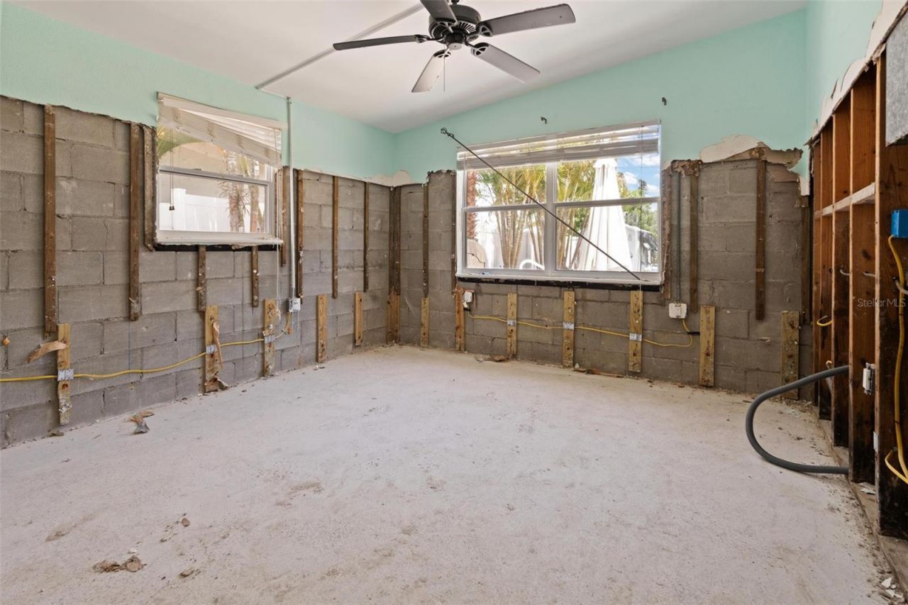 3727 Alabama Avenue Ne, Saint Petersburg, FL 33703 Photo