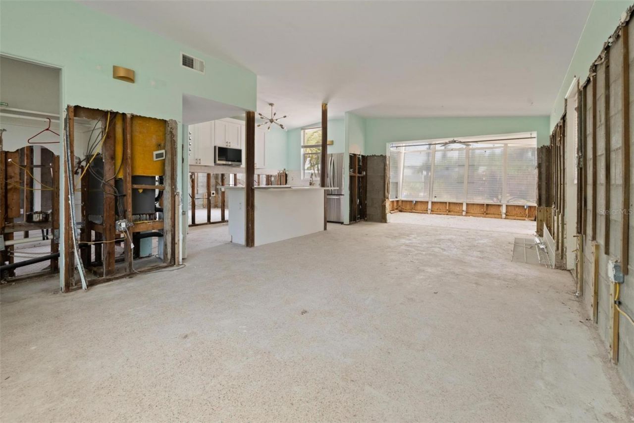 3727 Alabama Avenue Ne, Saint Petersburg, FL 33703 Photo