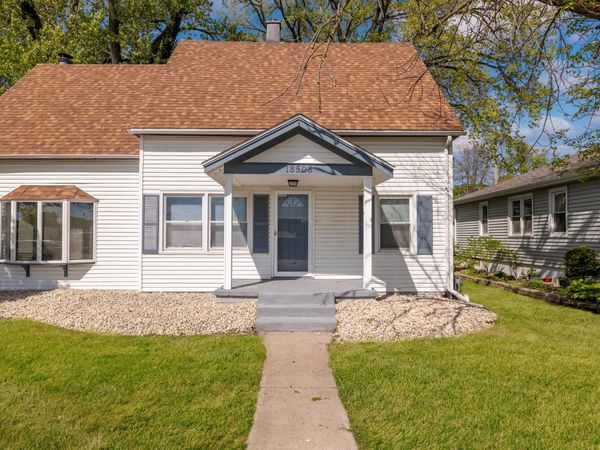 18508 Chicago Avenue , Lansing, IL 60438