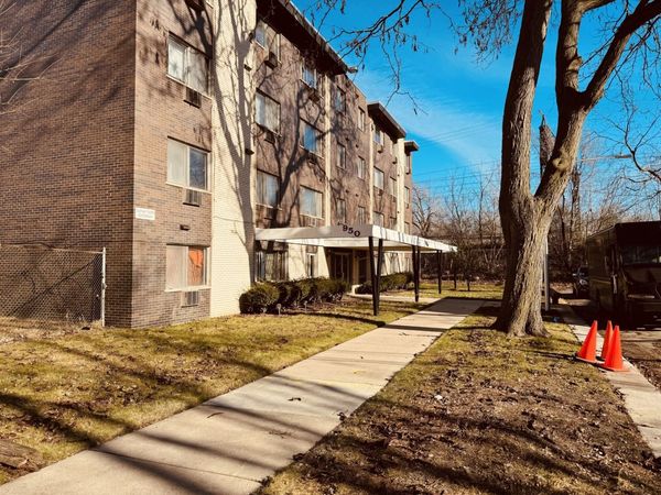 950 E 86th Street , Unit 105, Chicago, IL 60619