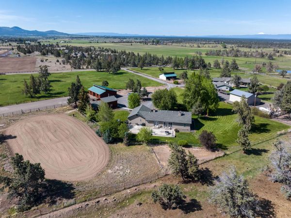 12913 S W Lark Meadow Lane, Powell Butte, OR 97753