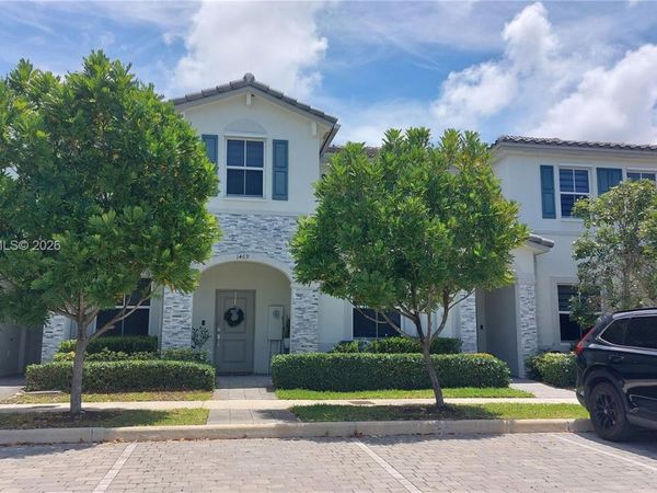 1469 SE 26th Ter , Homestead, FL 33035