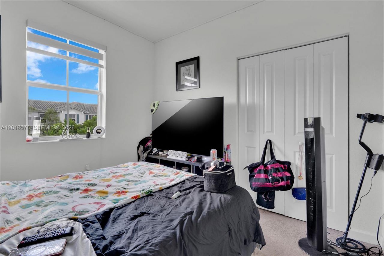 1469 SE 26th Ter, Homestead, FL 33035 Photo