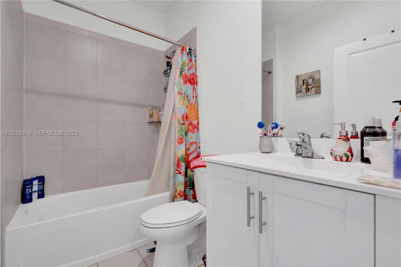 1469 SE 26th Ter, Homestead, FL 33035 Photo