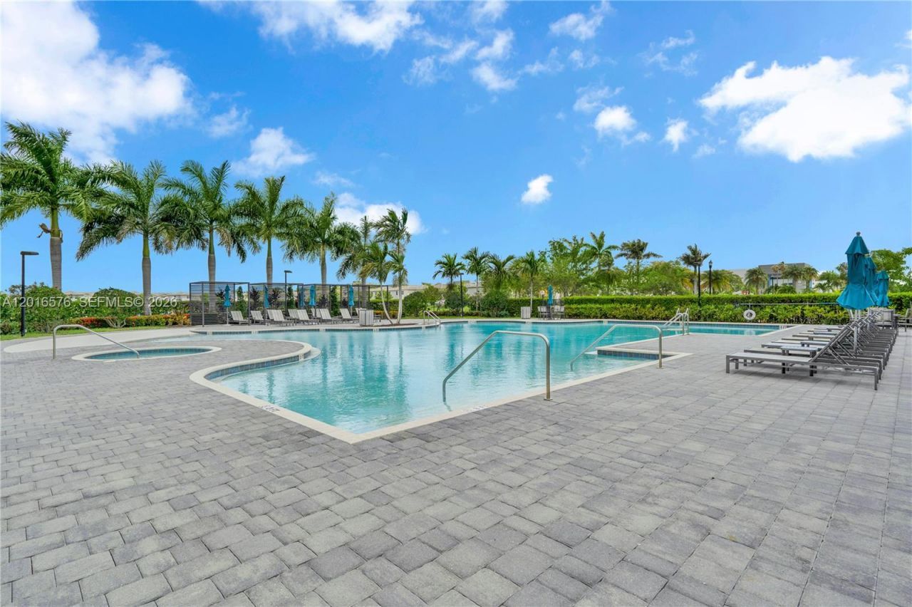 1469 SE 26th Ter, Homestead, FL 33035 Photo