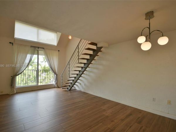 6884 N Kendall Dr , Unit C401, Pinecrest, FL 33156