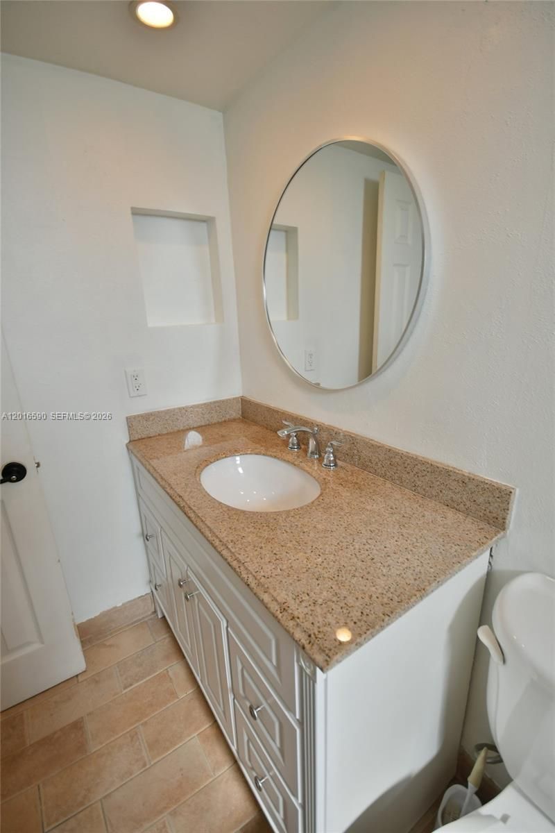 6884 N Kendall Dr, Unit C401, Pinecrest, FL 33156 Photo